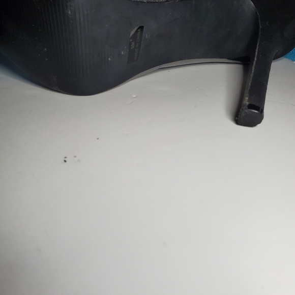 Joey Black and Silver High Heels Size 9 CUTE!! - Picture 12 of 15